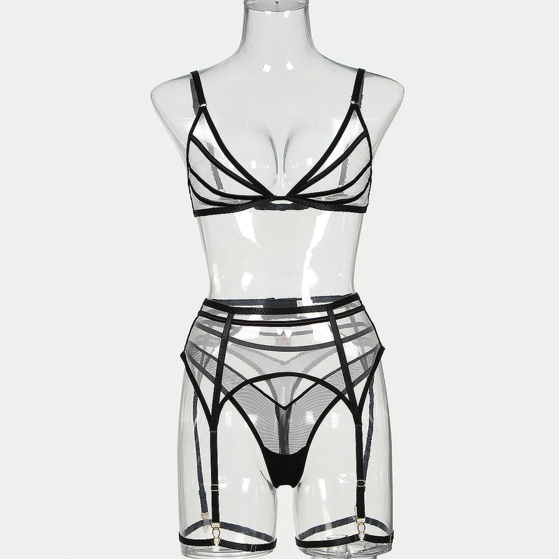 LINGERIE TRANSPARENTE